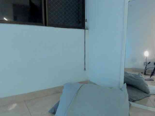 littleDanni webcam