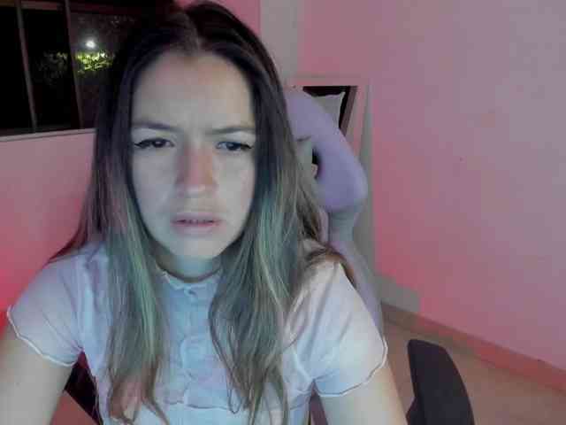 littleDanni webcam