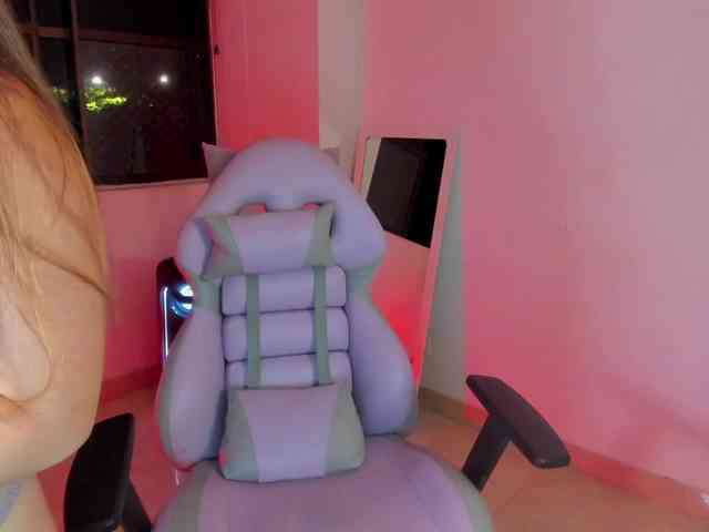 littleDanni webcam
