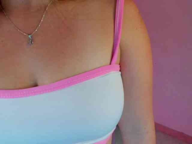 littleDanni webcam