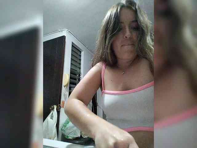 littleDanni webcam