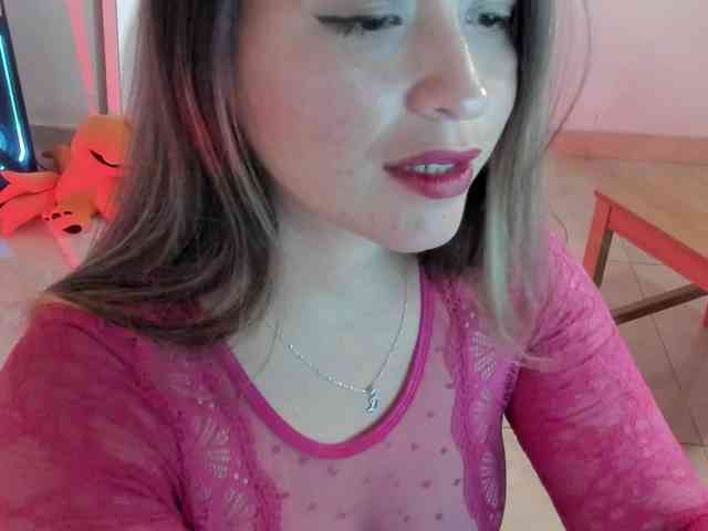 littleDanni webcam