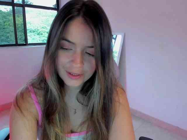 littleDanni webcam