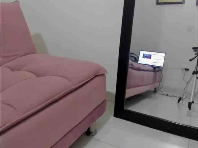 littleDanni webcam