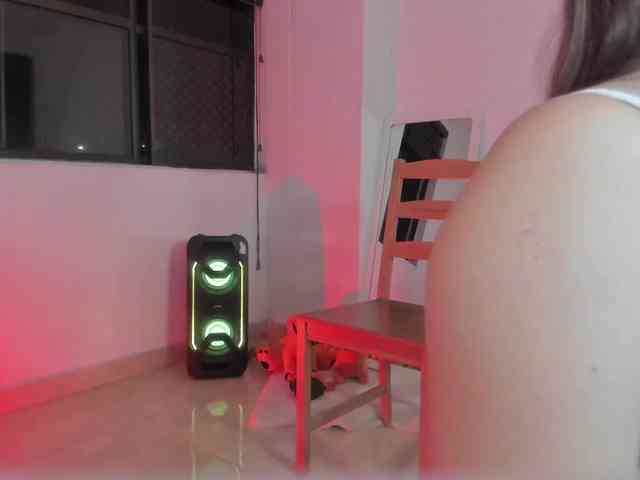 littleDanni webcam