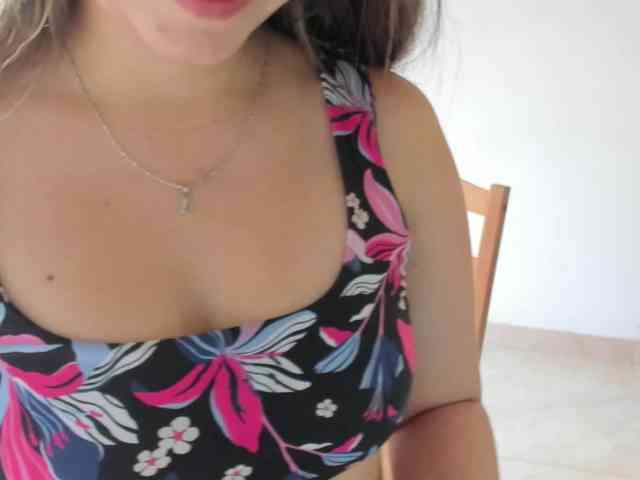 littleDanni webcam