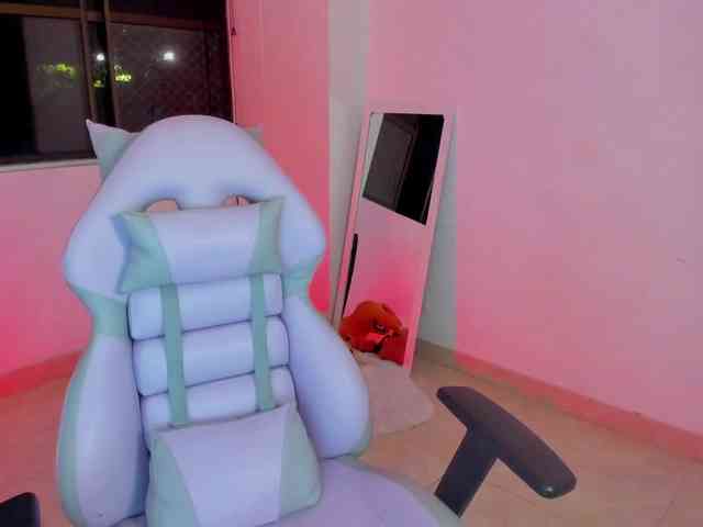 littleDanni webcam