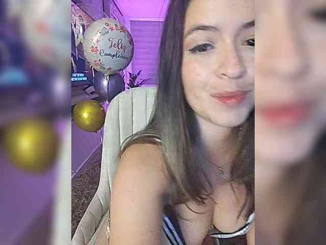 littleDanni webcam