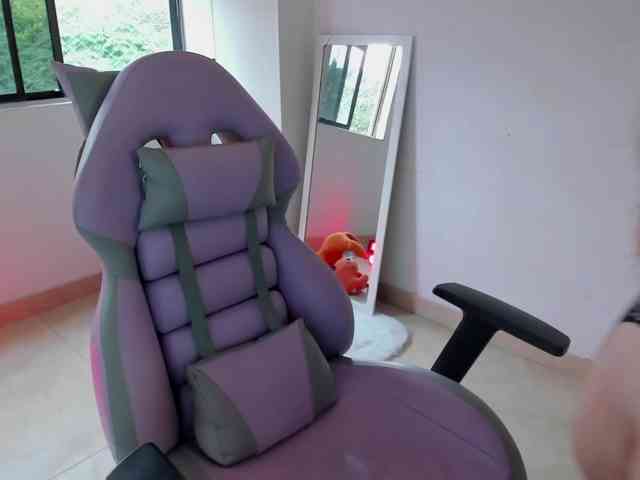 littleDanni webcam
