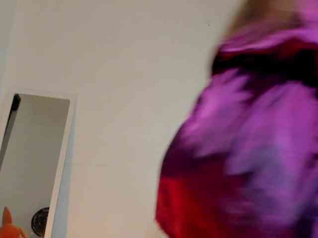 striptease chat room LittleDanni