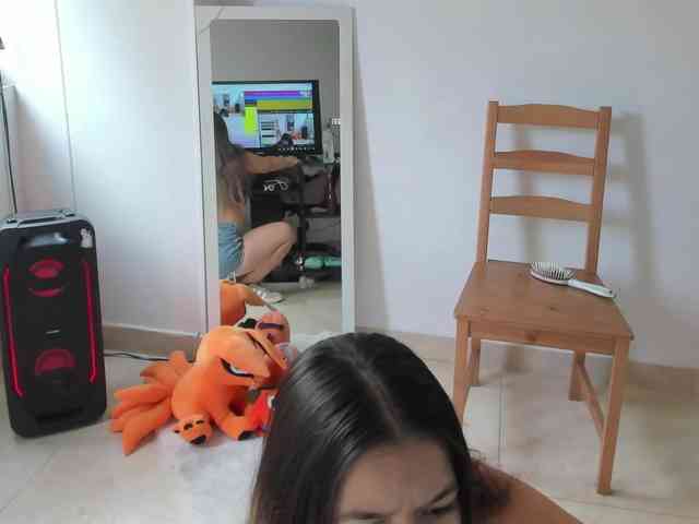 littleDanni webcam