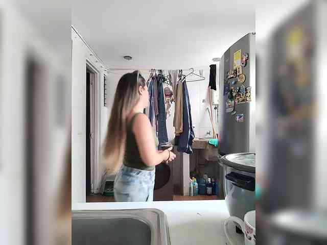 littleDanni webcam