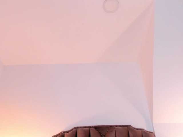 Emma-Torres1's BongaCams show and profile