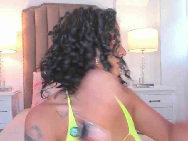 Emma-Torres1 Emma-Torres1