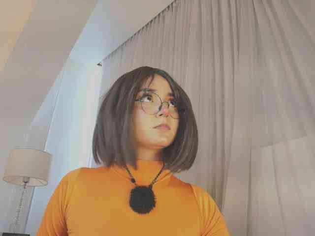 Emma-Torres1