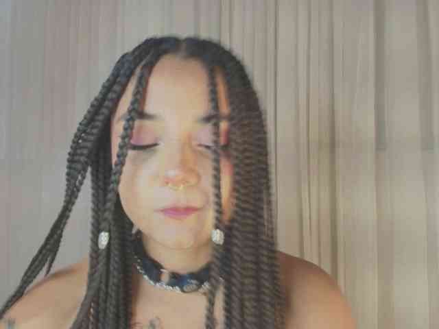 Emma-Torres1 Emma-Torres1