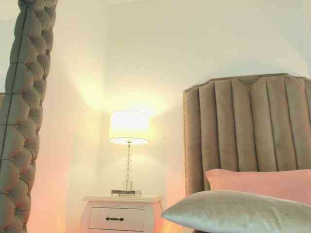 Emma-Torres1 webcam