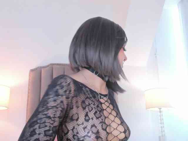 Emma-Torres1 Emma-Torres1