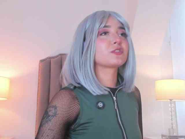 Emma-Torres1 Emma-Torres1