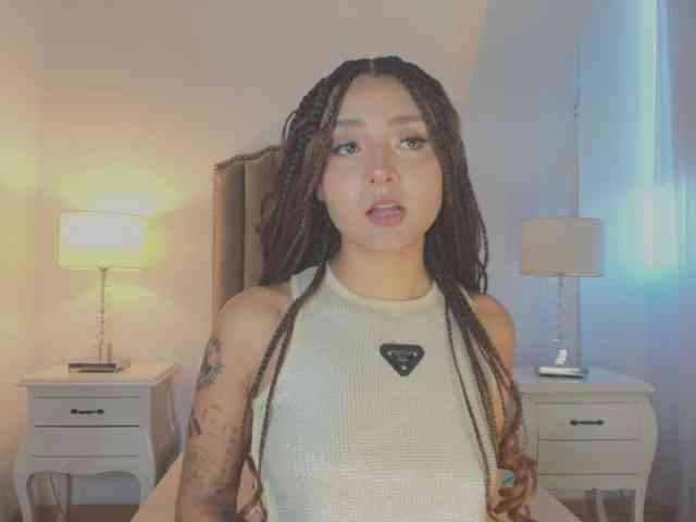 Emma-Torres1 Emma-Torres1