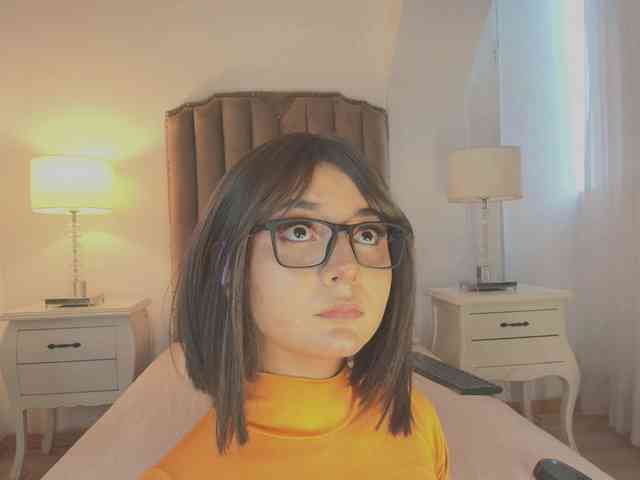 Emma-Torres1 Emma-Torres1