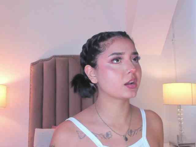 Emma-Torres1 Emma-Torres1