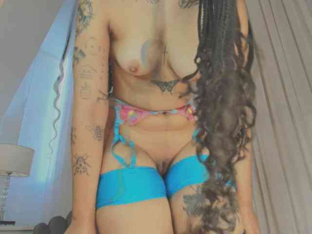 Emma-Torres1 Emma-Torres1