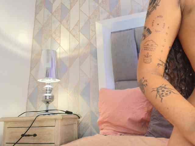 Emma-Torres1 webcam