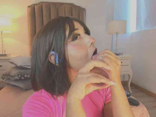 Emma-Torres1 webcam