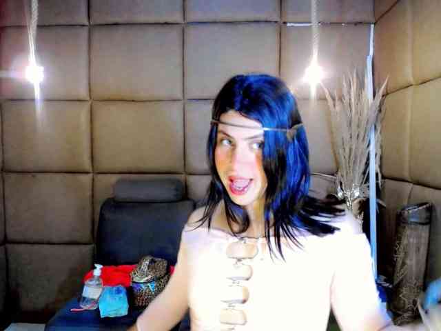 Cristina-Rose Live Webcam on BongaCams