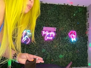 SarenaSoThick Porn Show