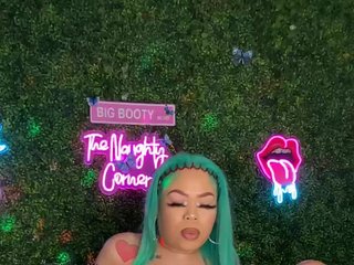 SarenaSoThick Porn Show