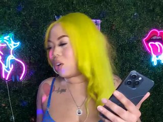 SarenaSoThick Porn Show