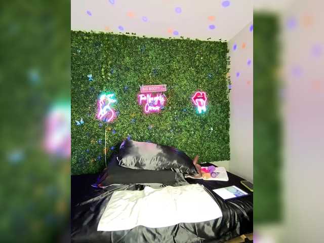 Preview of sarenasothick