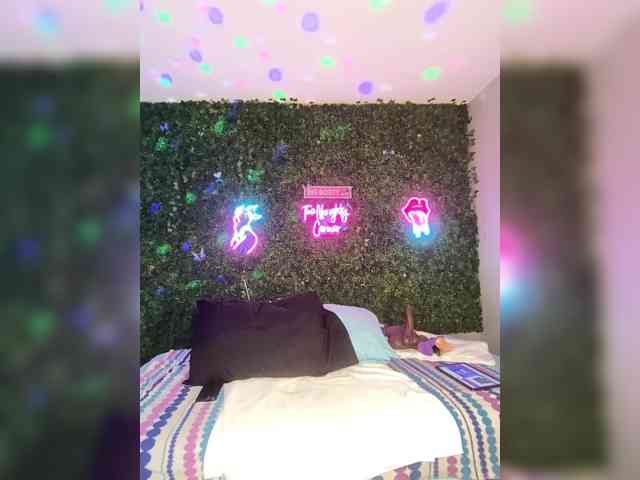 chatroom porn BigButtSarena