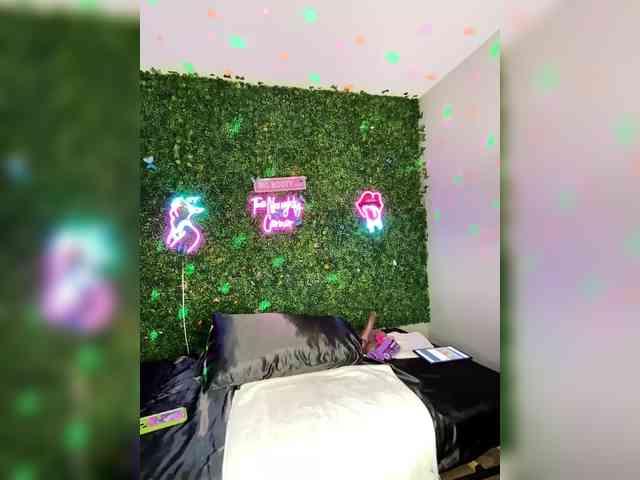 BigButtSarena BigButtSarena