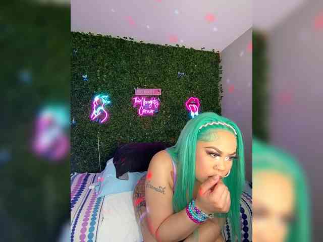 BigButtSarena BigButtSarena