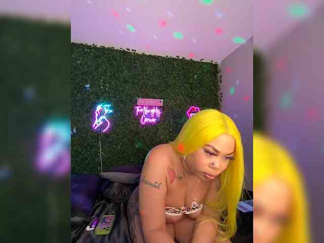 BigButtSarena BigButtSarena