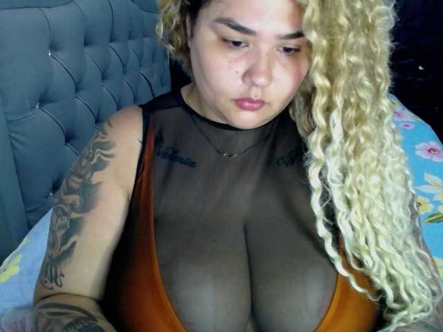 GabiBigBoobs webcam bongacams model stream image