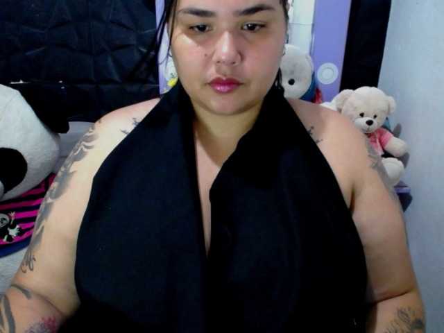  GabiBigBoobs chat room