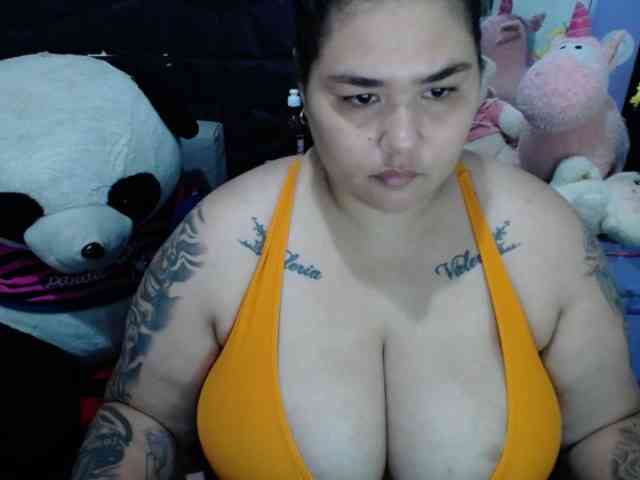 GabiBigBoobs webcam