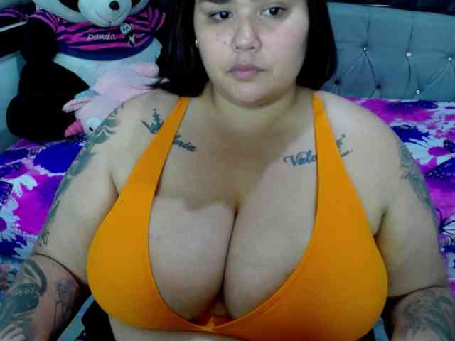 GabiBigBoobs GabiBigBoobs