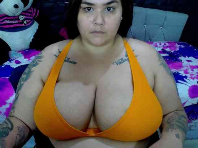 GabiBigBoobs GabiBigBoobs