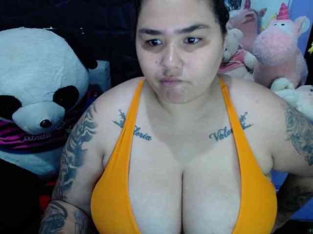 GabiBigBoobs webcam