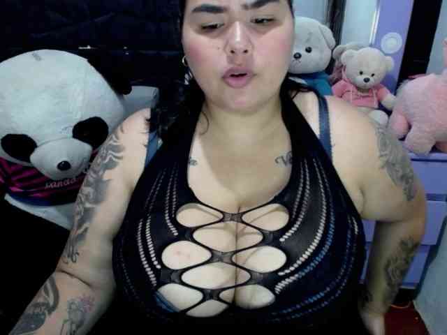 GabiBigBoobs webcam