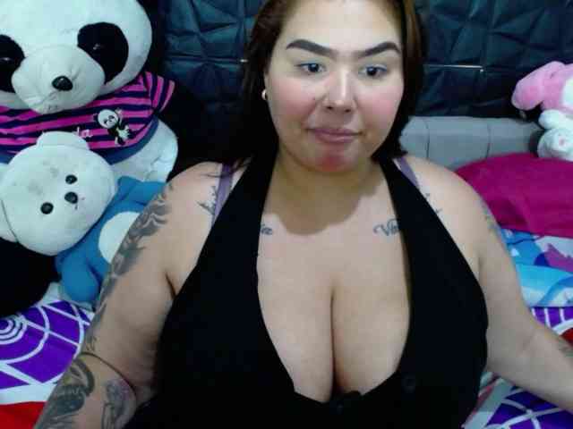 GabiBigBoobs webcam