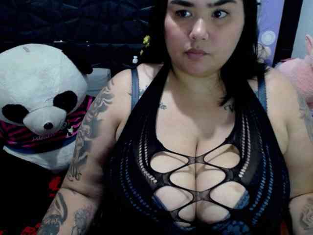 GabiBigBoobs webcam