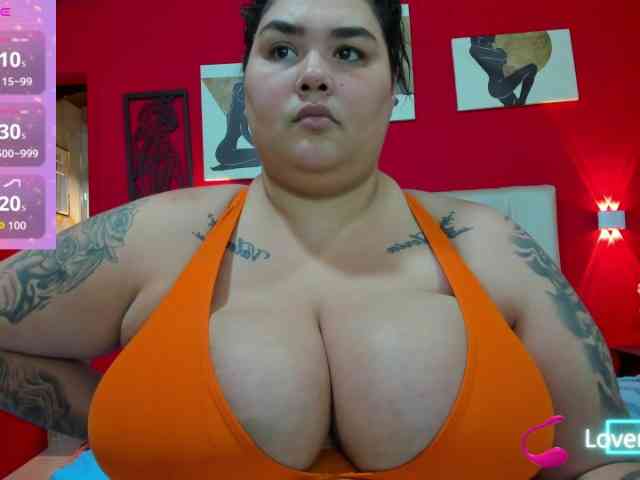 GabiBigBoobs GabiBigBoobs