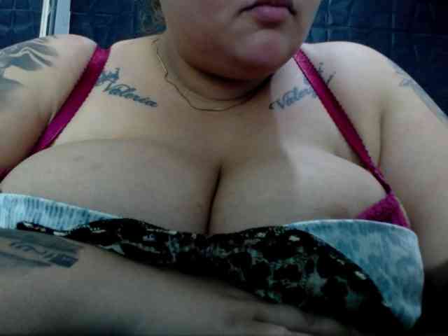 GabiBigBoobs GabiBigBoobs