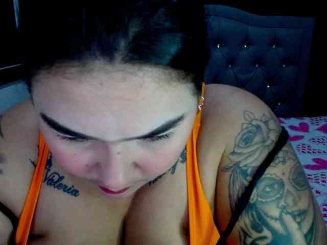 GabiBigBoobs webcam